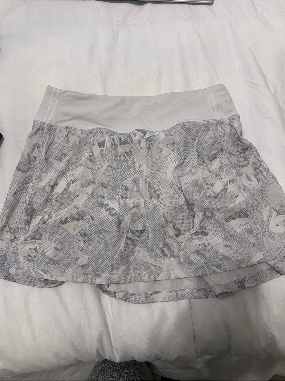 lululemon athletica Light Gray Printed Skort